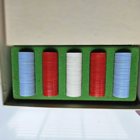 Vintage 1967 Milton Bradley Board Game Strategy Poker Complete with all parts - Picture 3 of 6